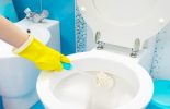 ASTHMA-clean-bathroom-toilet-allergens-allergies-e1491419032832